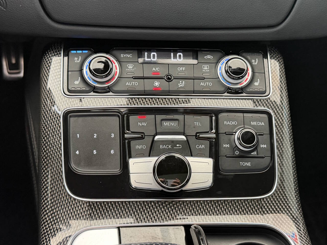 Used 2014 Audi S8 AWD/4WD image 15