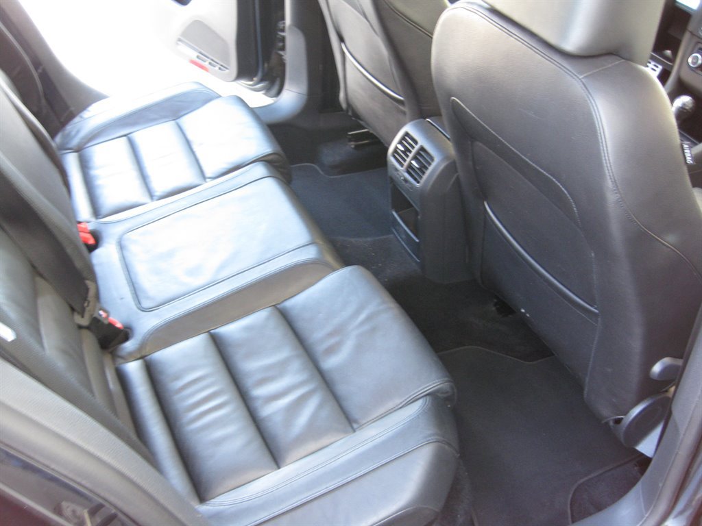 Used 2012 Volkswagen GTI Autobahn FWD image 27