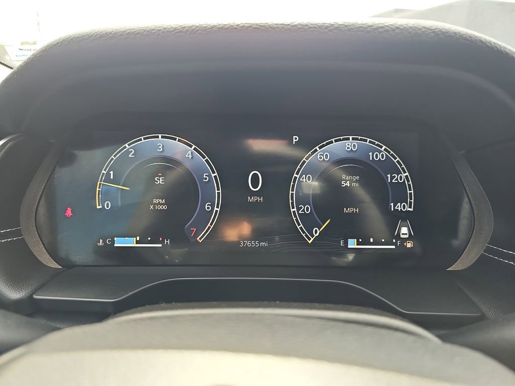 Used 2023 Jeep Grand Cherokee L Laredo image 24