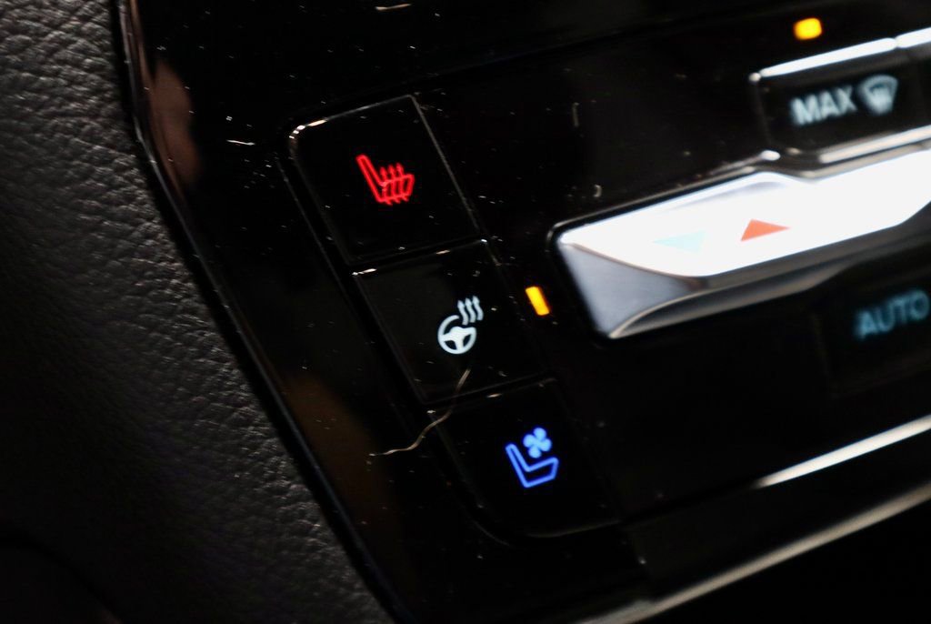 Certified 2022 Ford Explorer ST w/ Equipment Group 401A image 5