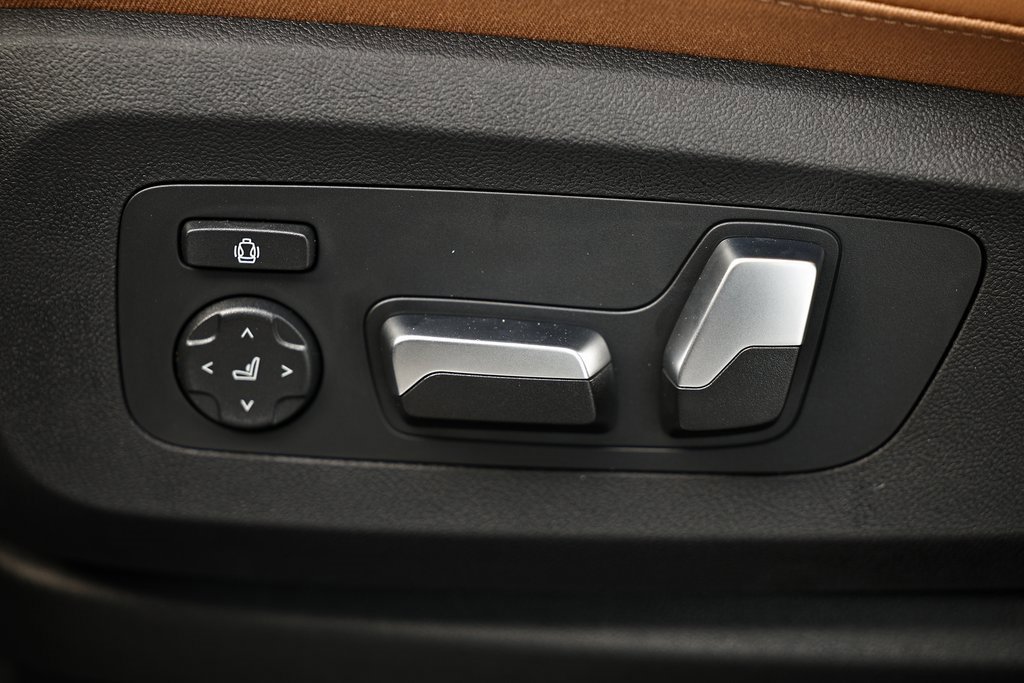 New 2026 BMW X5 xDrive40i w/ M Sport Package image 21