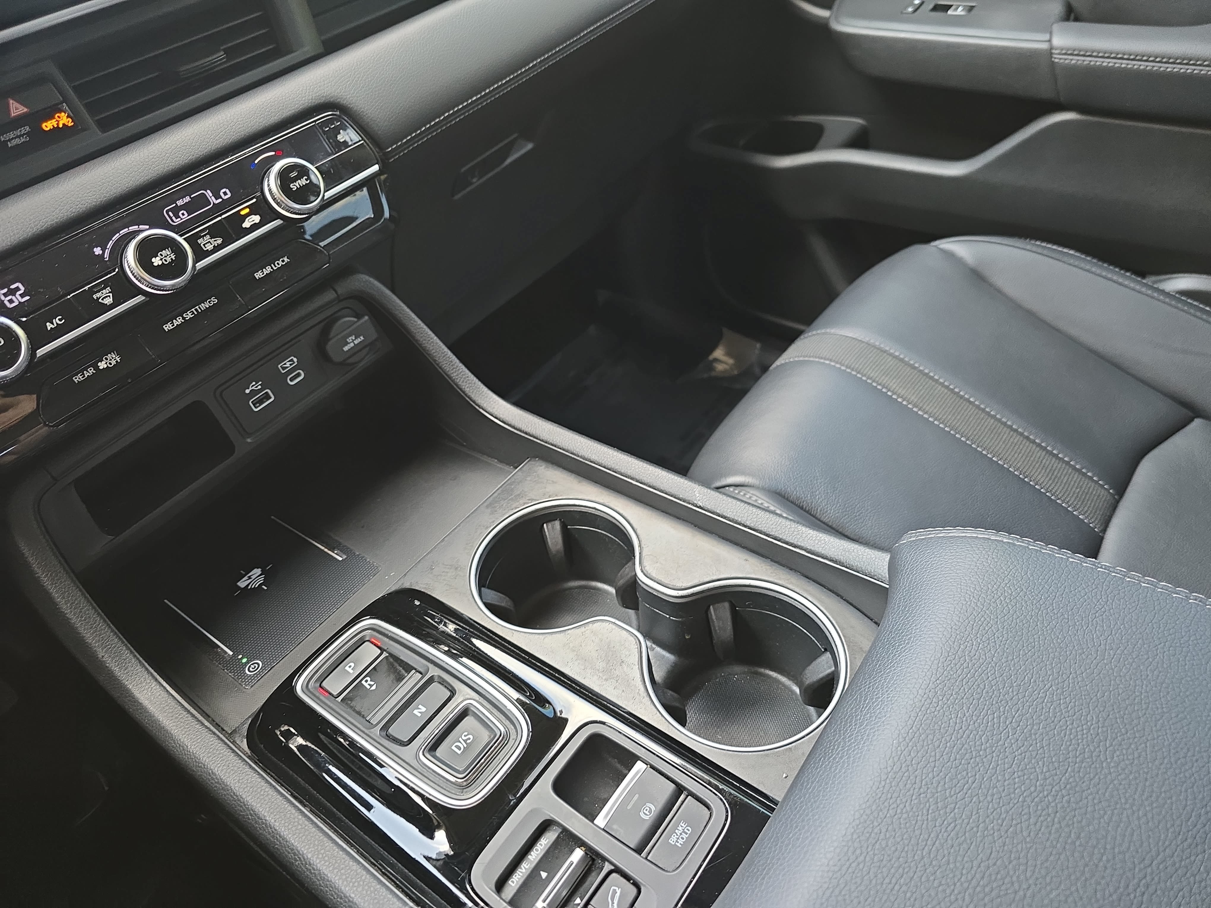Used 2023 Honda Pilot Touring image 27