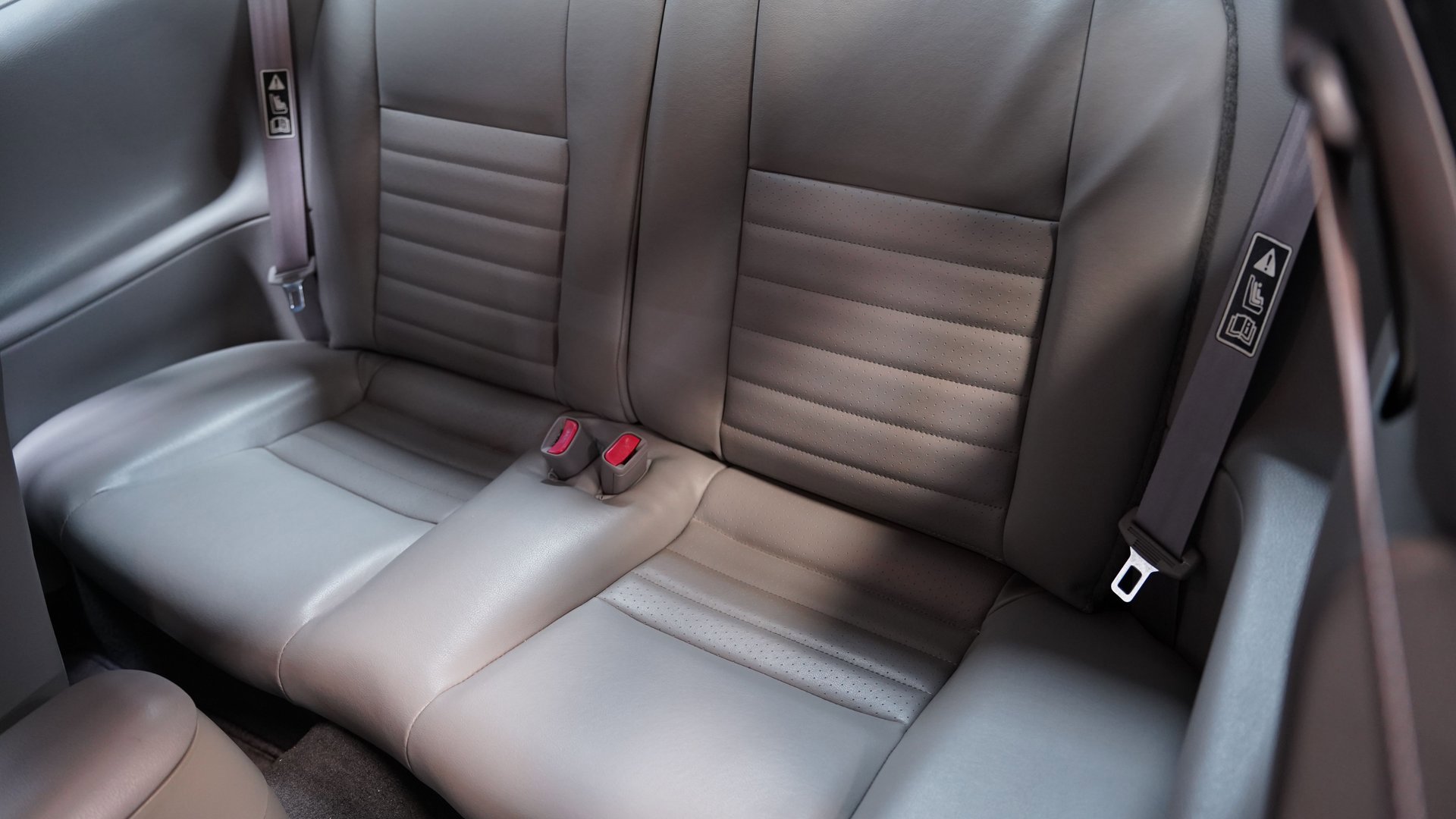 Used 1999 Ford Mustang GT image 35