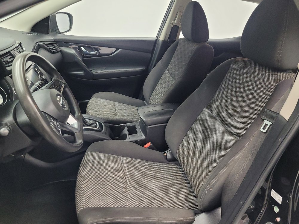 Used 2018 Nissan Rogue Sport SV image 17