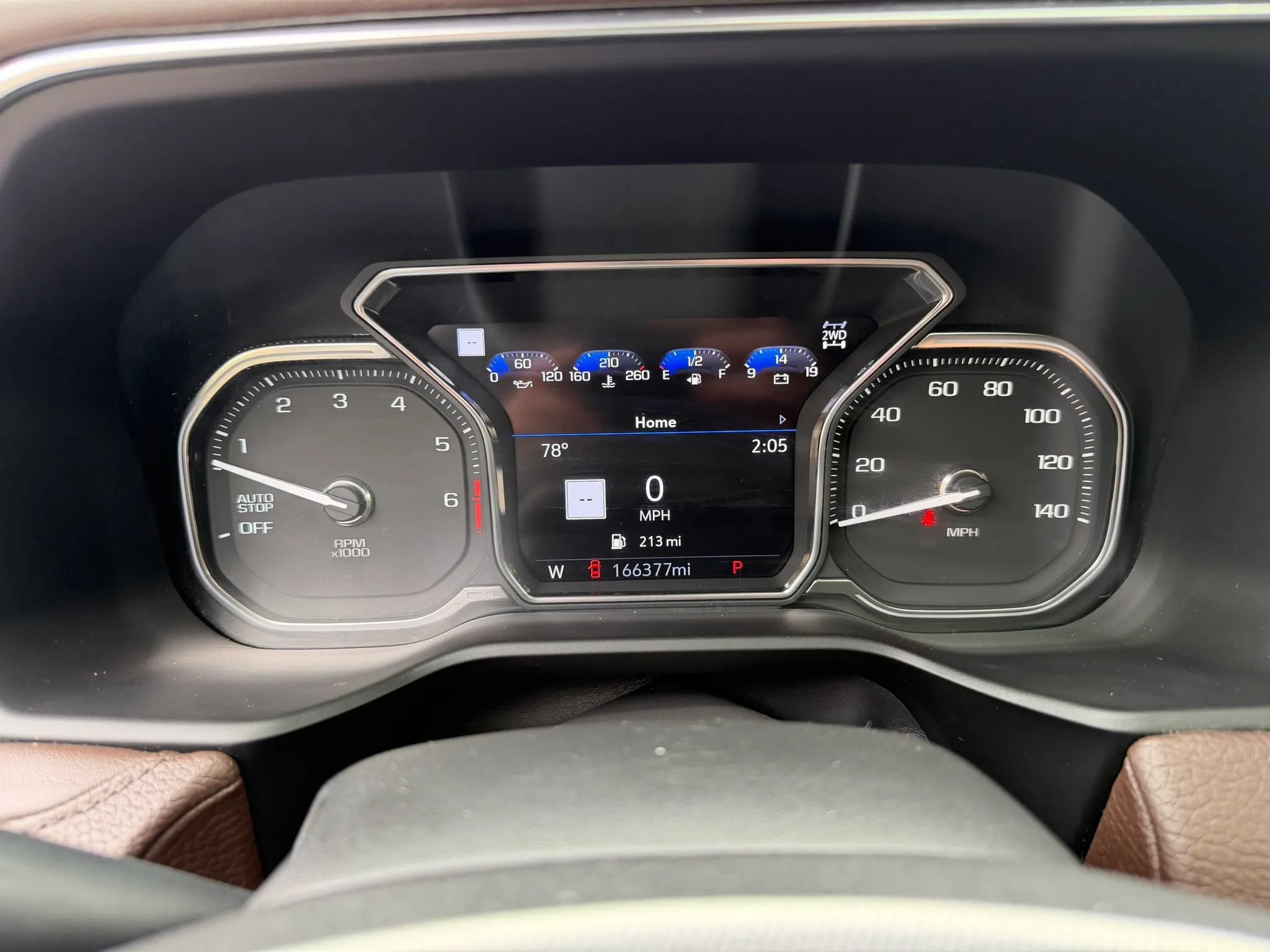 Used 2021 GMC Yukon XL Denali w/ Denali Premium Package AWD/4WD image 19