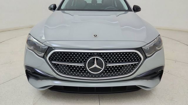 Used 2024 Mercedes-Benz E 350 4MATIC Sedan image 8