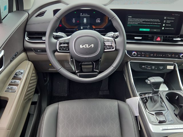 New 2026 Kia Carnival EX FWD image 7