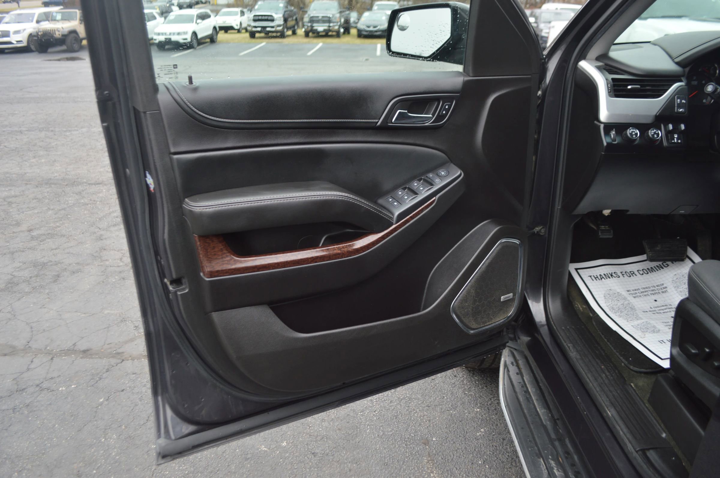 Used 2016 GMC Yukon SLE w/ HD Trailering Package image 15