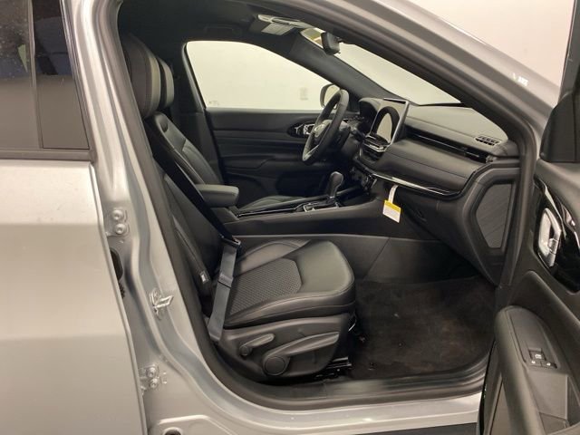 New 2026 Jeep Compass Latitude image 22