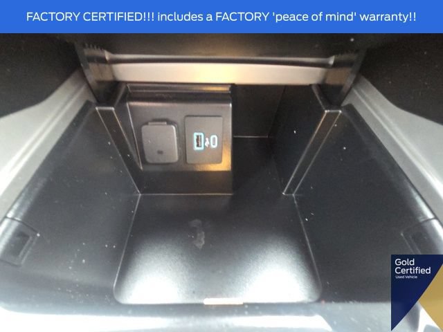 Used 2024 Ford Explorer XLT w/ Equipment Group 202A AWD/4WD image 38