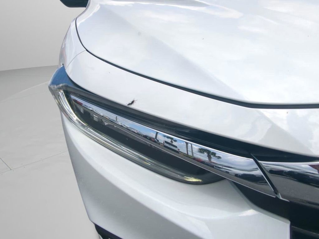 Used 2022 Honda Insight Touring image 25