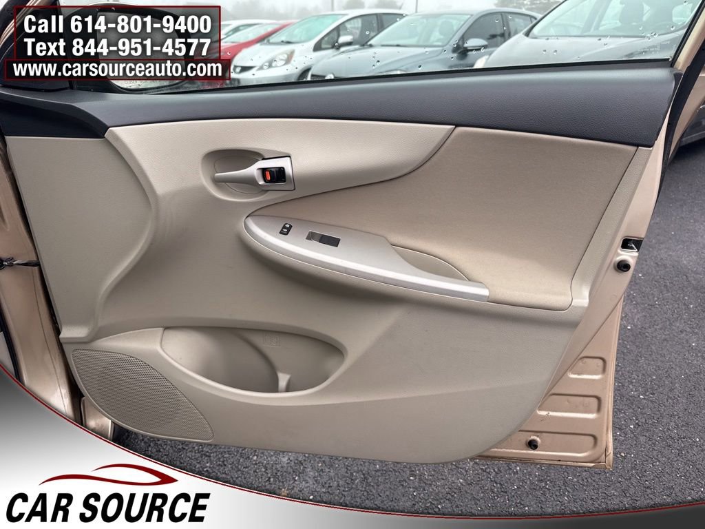 Used 2011 Toyota Corolla LE w/ Premium Pkg image 29