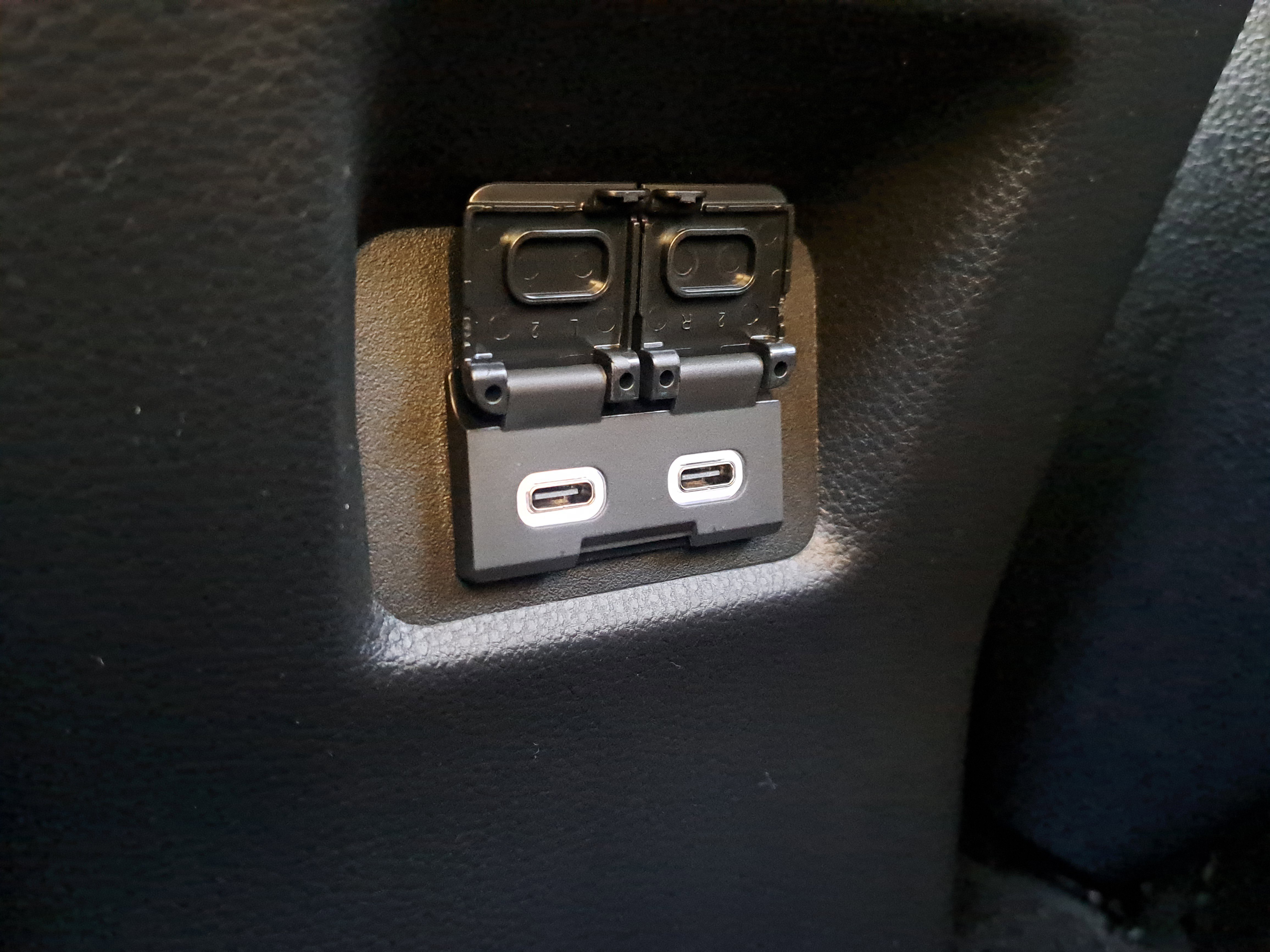 New 2025 Toyota RAV4 XLE w/ Convenience Package image 15