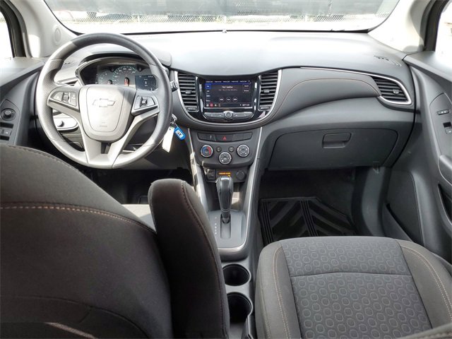 Certified 2022 Chevrolet Trax LS w/ Tint and Cruise Package image 19