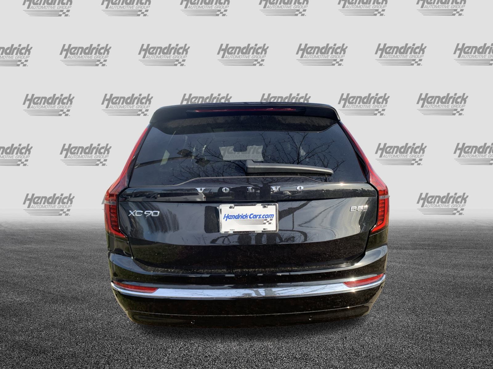 Used 2025 Volvo XC90 B5 Plus image 9