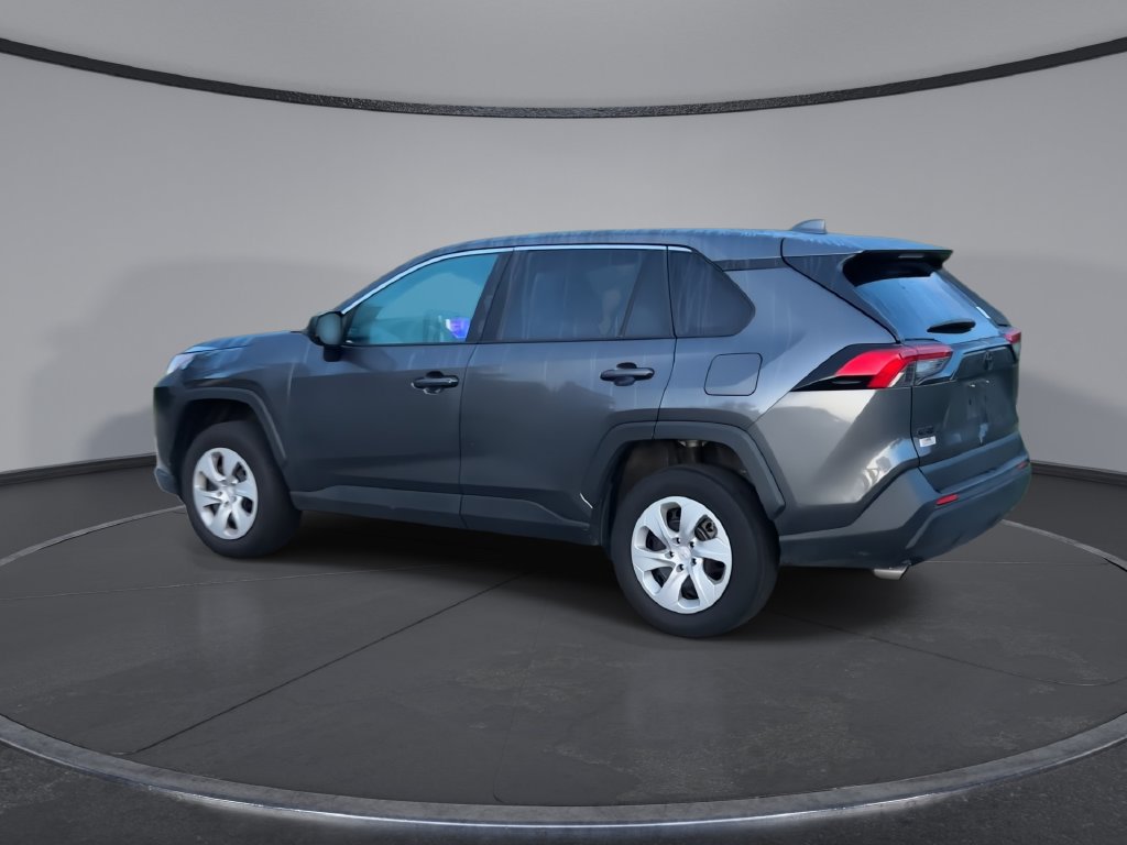 Used 2023 Toyota RAV4 LE FWD image 6