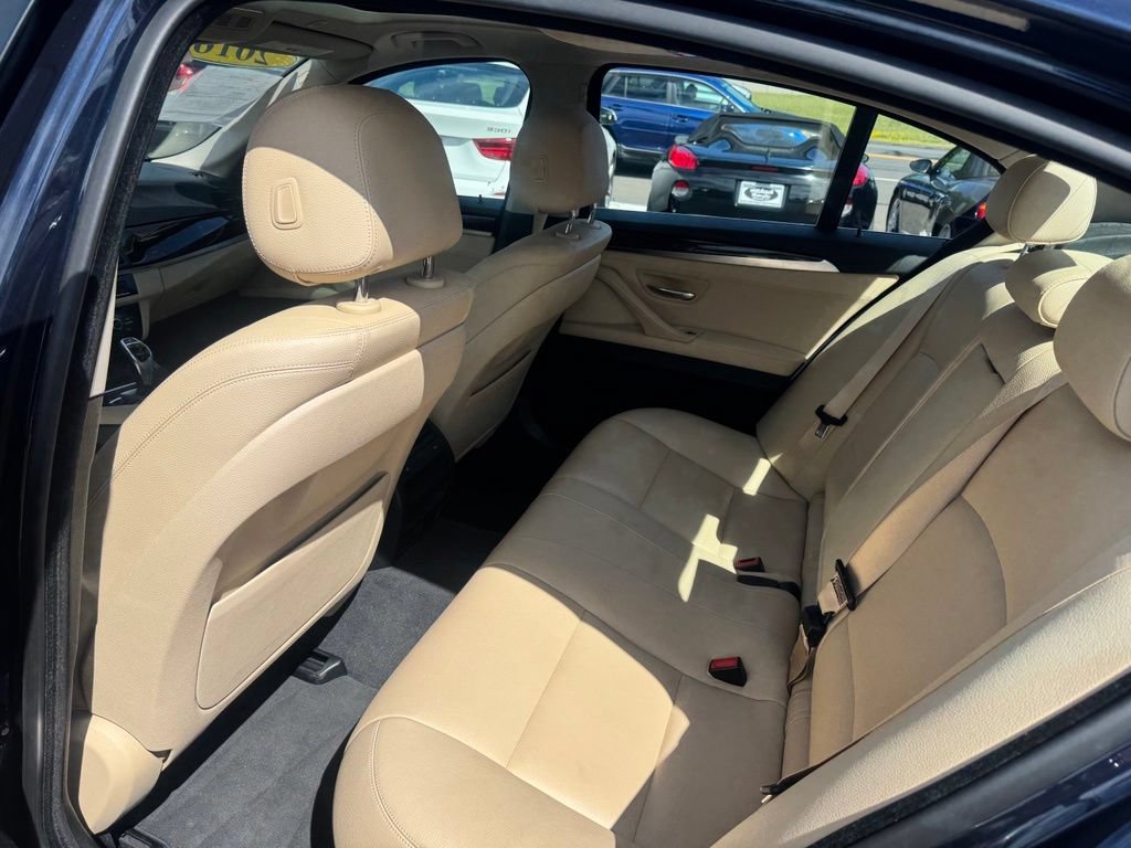 Used 2016 BMW 528i xDrive Sedan AWD/4WD image 32