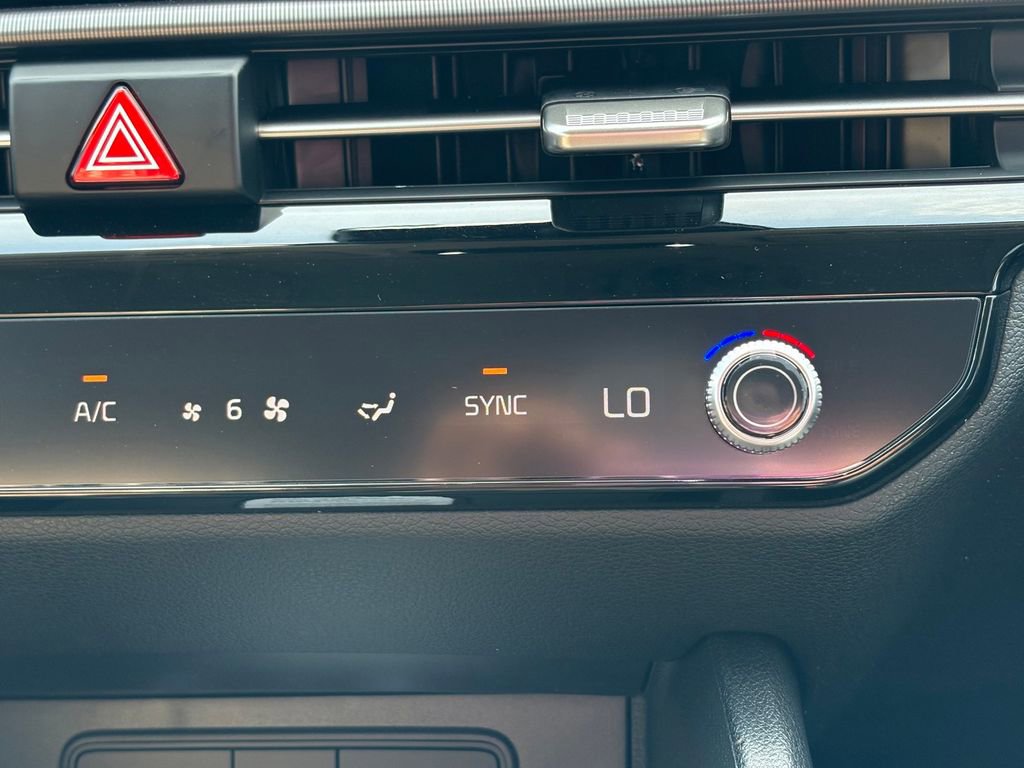 New 2026 Kia Sportage EX FWD image 27