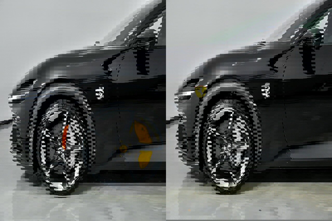 Used 2025 Ferrari Purosangue image 8