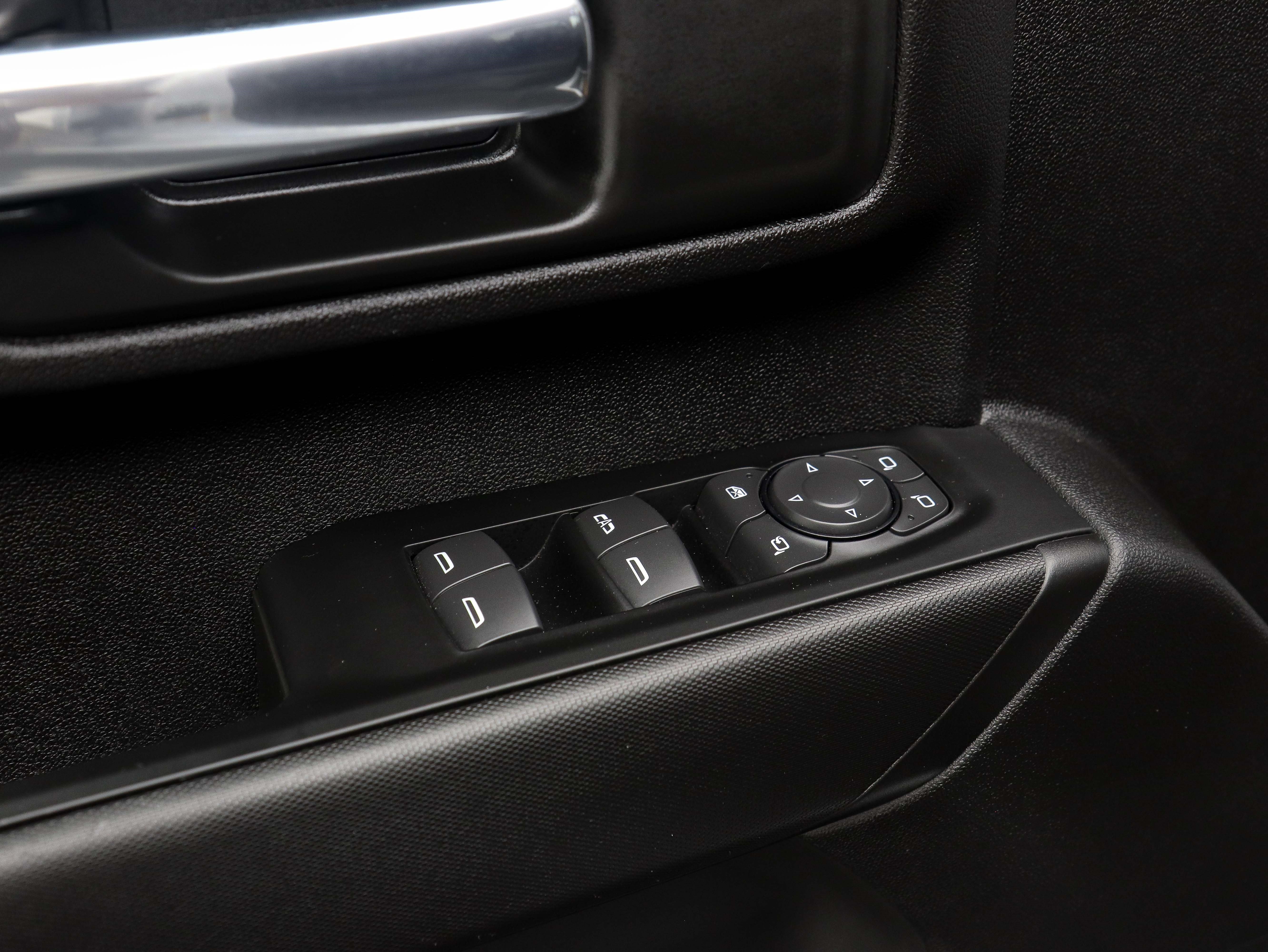 Used 2026 Chevrolet Silverado 3500 W/T AWD/4WD image 18