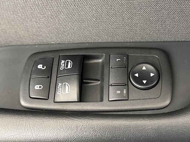 Used 2019 Dodge Challenger R/T RWD image 26