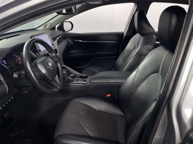 Used 2021 Toyota Camry XSE w/ Navigation Package FWD image 15