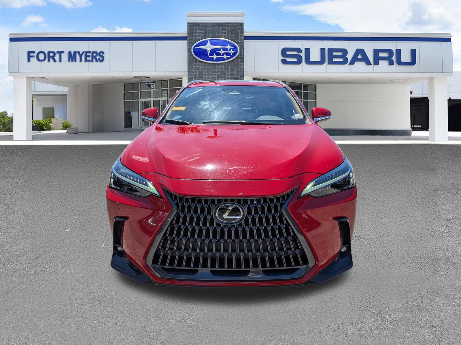 Used 2025 Lexus NX 250 FWD w/ Towing Package (2000 Lbs) image 9