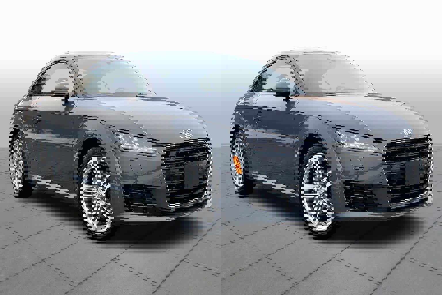 Used 2017 Audi TT 2.0T image 3