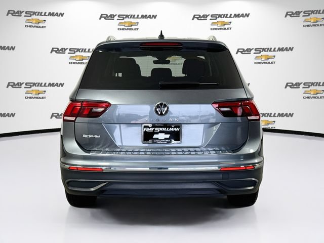 Used 2024 Volkswagen Tiguan SE FWD image 6