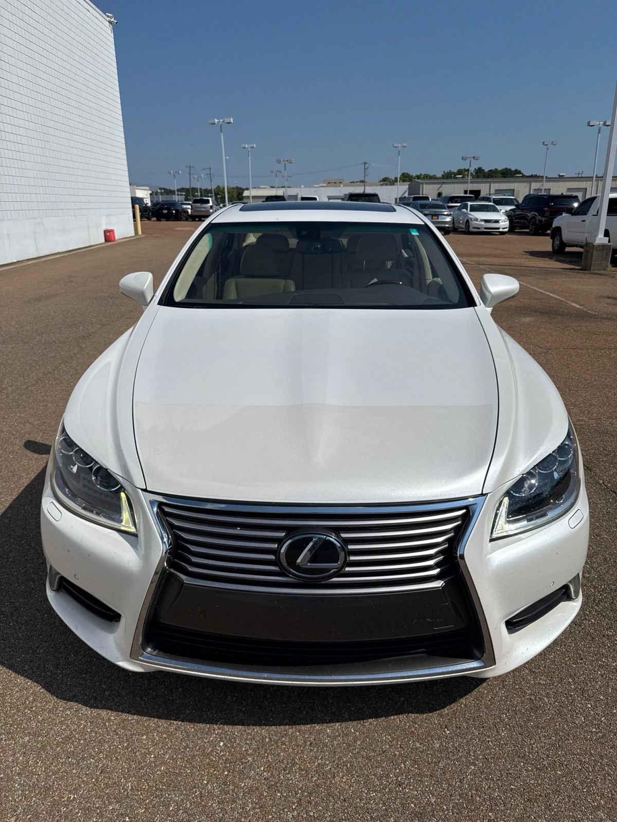 Used 2016 Lexus LS 460 L RWD image 17