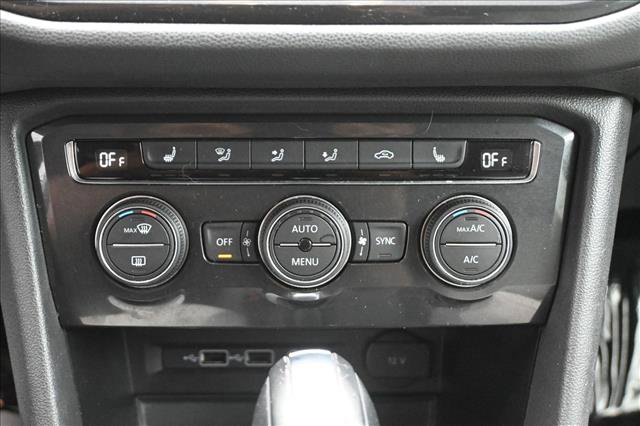 Used 2018 Volkswagen Tiguan SE FWD image 13