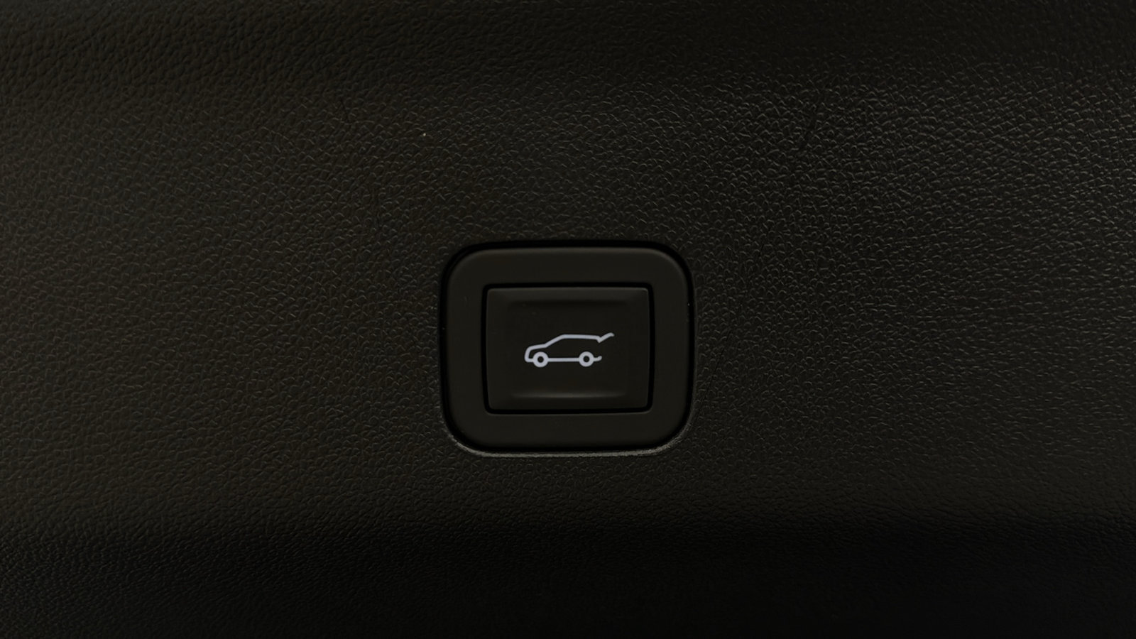 Used 2026 GMC Yukon AT4 AWD/4WD image 18