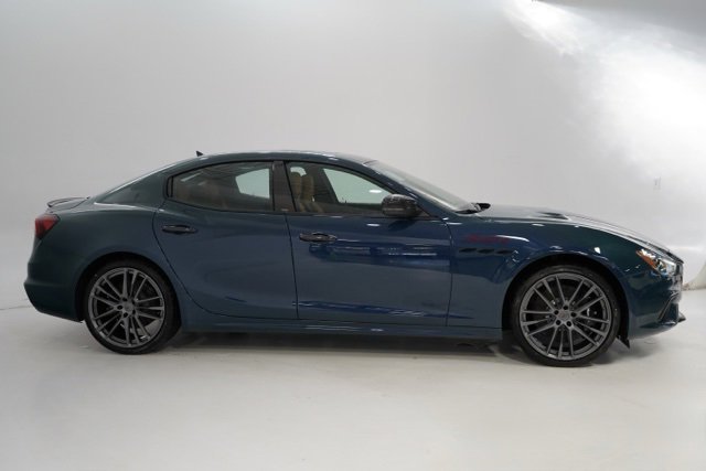 Used 2024 Maserati Ghibli Trofeo image 2