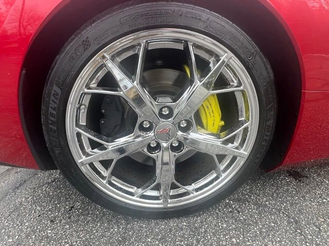 Used 2021 Chevrolet Corvette Stingray Premium Conv w/ Z51 Performance Package RWD image 26