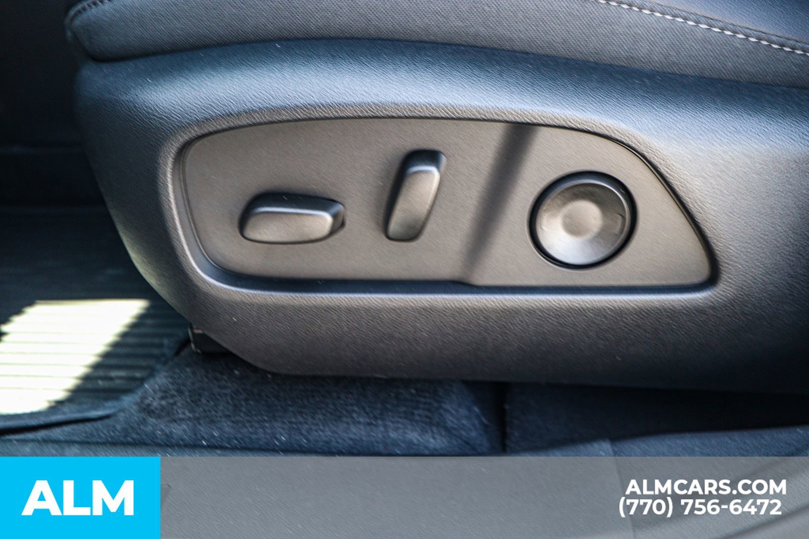 Used 2026 Chevrolet Equinox LT w/ Convenience Package II image 37