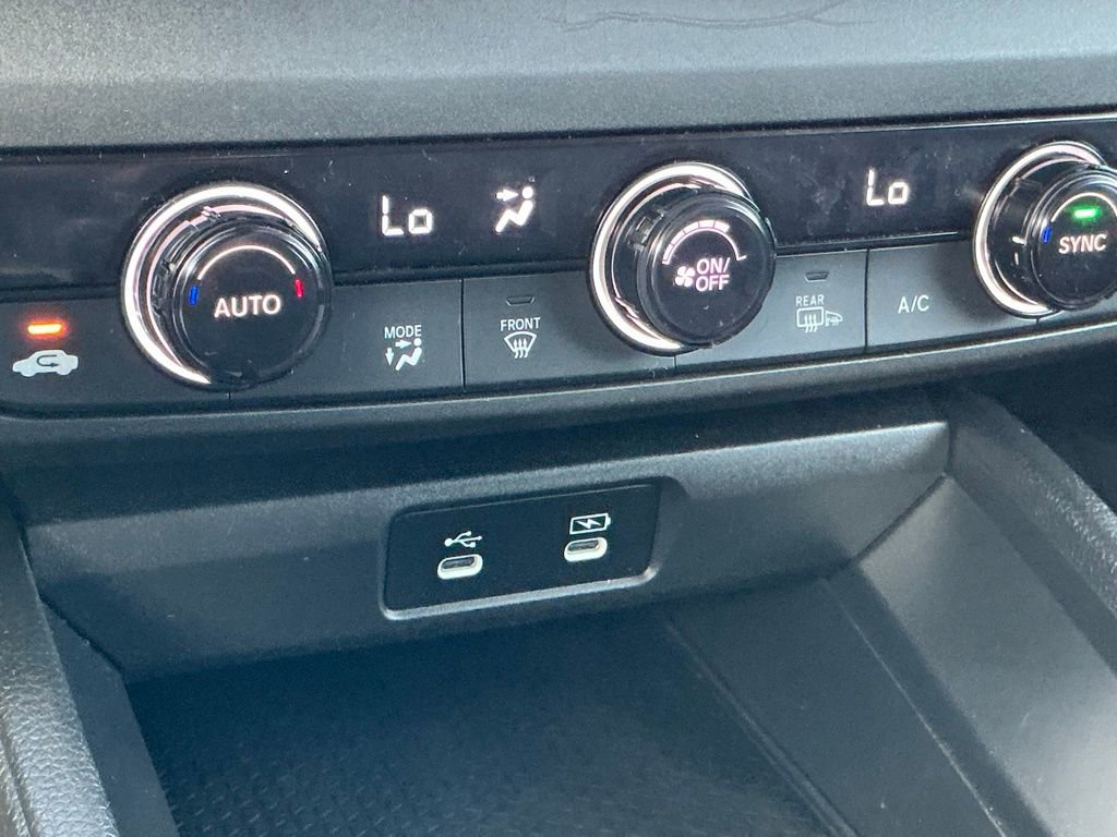 Used 2023 Honda Accord EX image 18