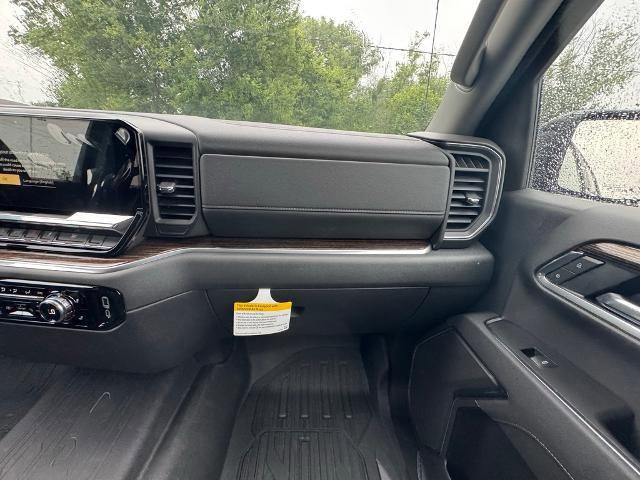 New 2025 GMC Sierra 1500 Elevation image 48