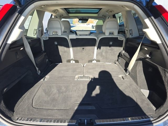 Used 2019 Volvo XC90 T6 Inscription w/ Luxury Package image 10