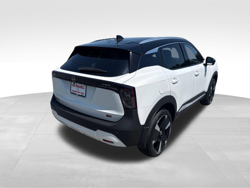 Used 2026 Nissan Kicks SR w/ SR Premium Package FWD image 5