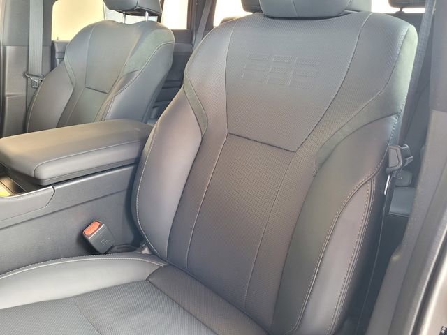 Used 2024 Lexus GX 550 image 20