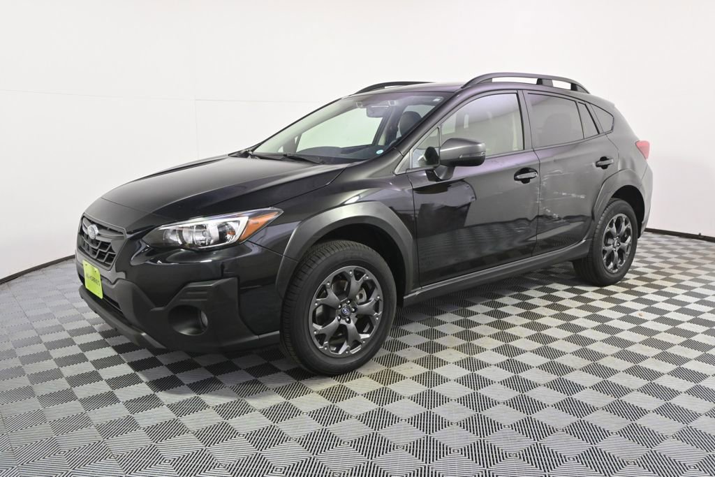 Used 2022 Subaru Crosstrek 2.5i Sport w/ Moonroof Package image 2