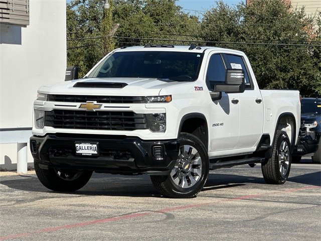 Used 2024 Chevrolet Silverado 2500 Custom w/ Custom Value Package