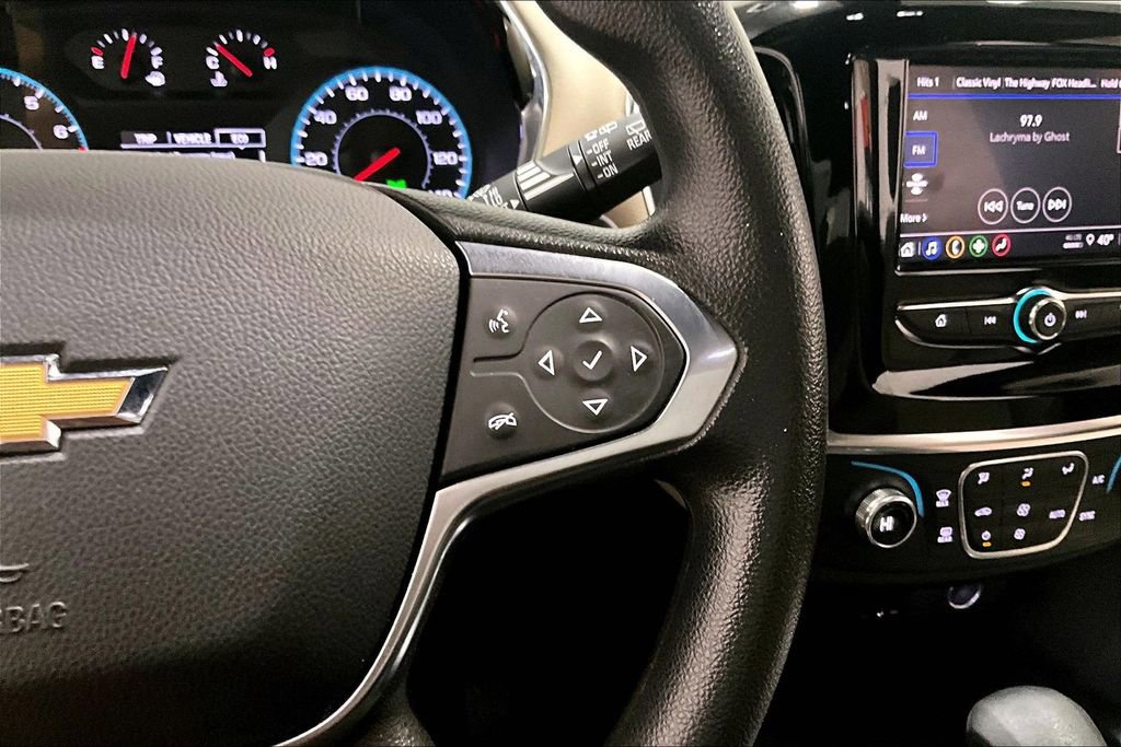 Used 2023 Chevrolet Traverse LS w/ Safety Package image 12