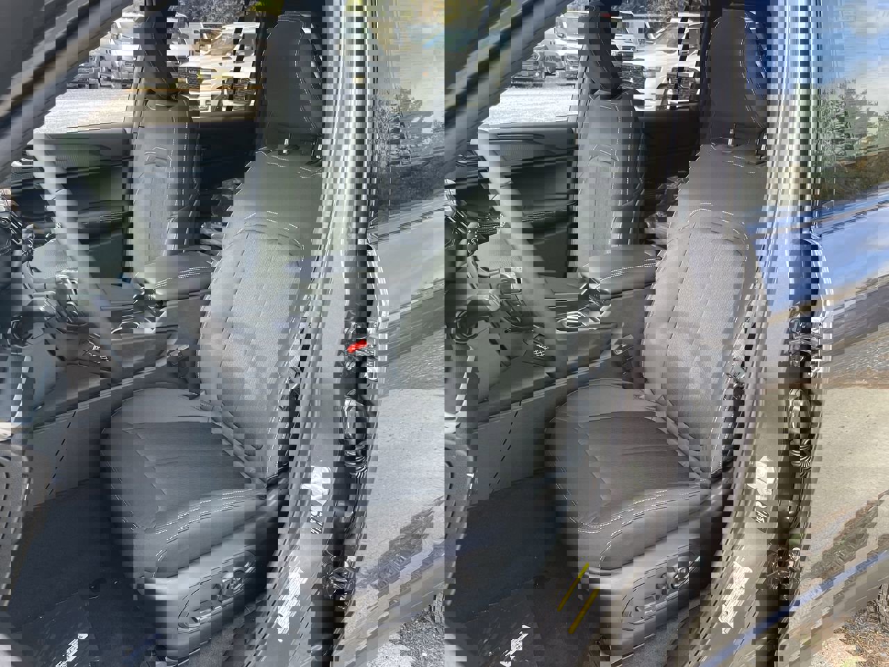 New 2025 Jeep Grand Cherokee Laredo X image 11