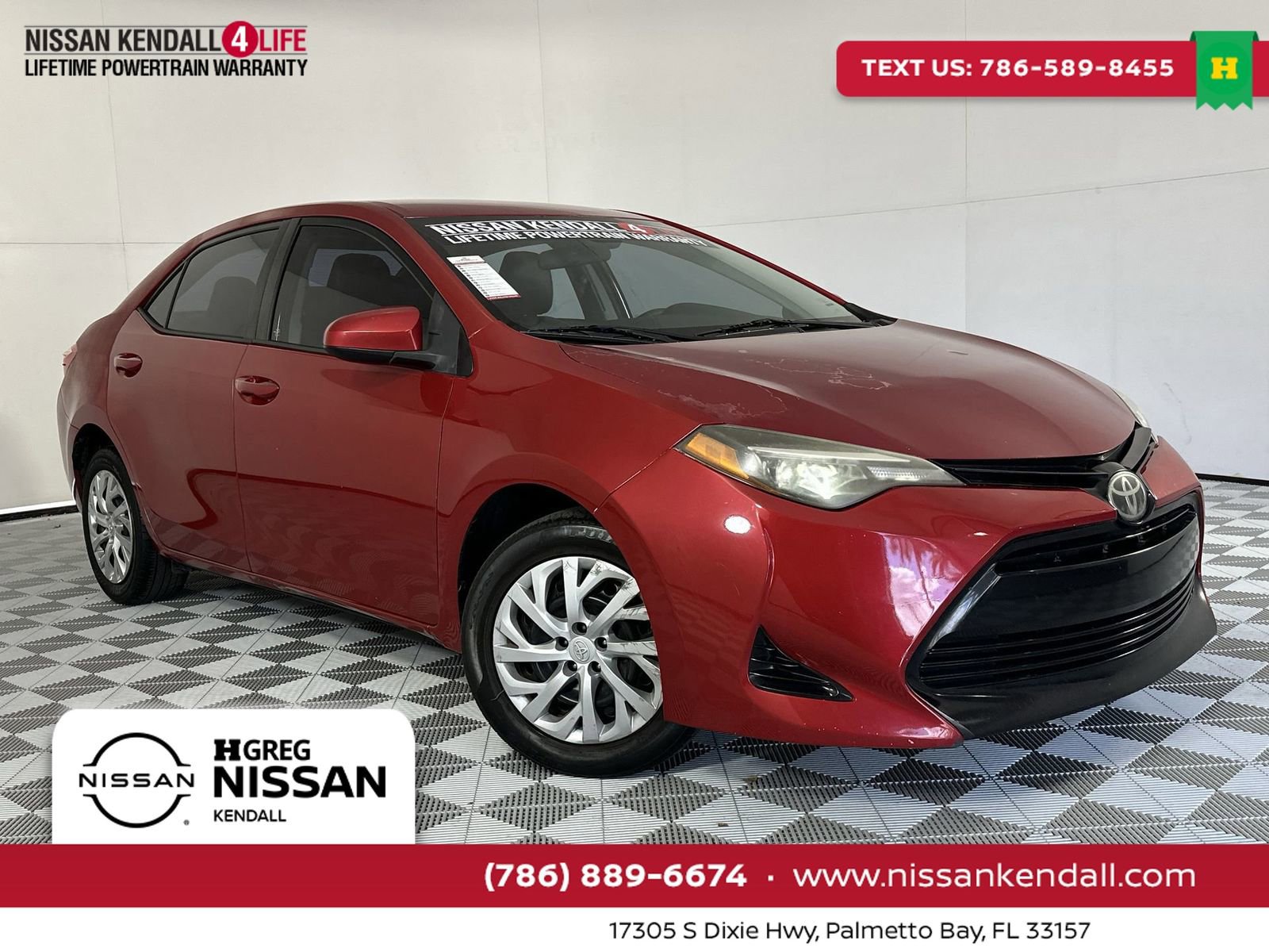 Used 2017 Toyota Corolla LE FWD image 1