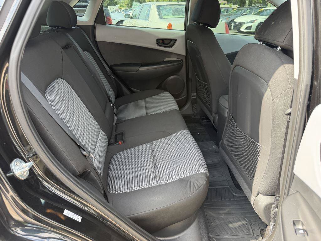 Used 2020 Hyundai Kona SE FWD image 14