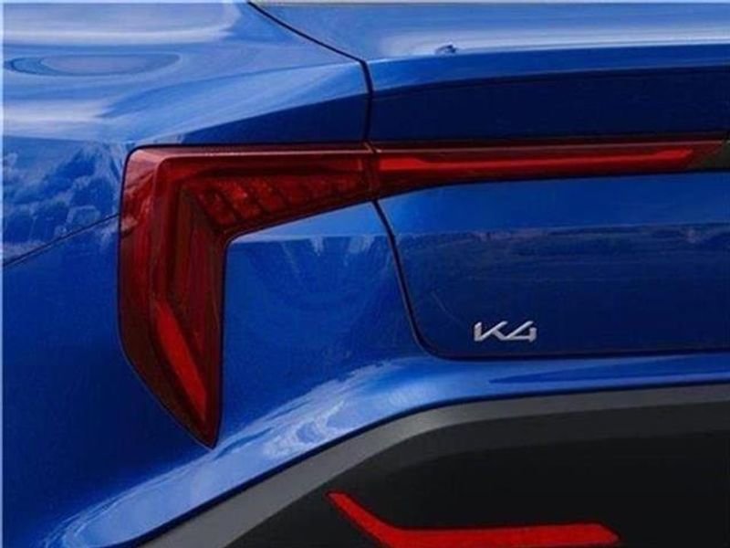 New 2025 Kia K4 EX image 38