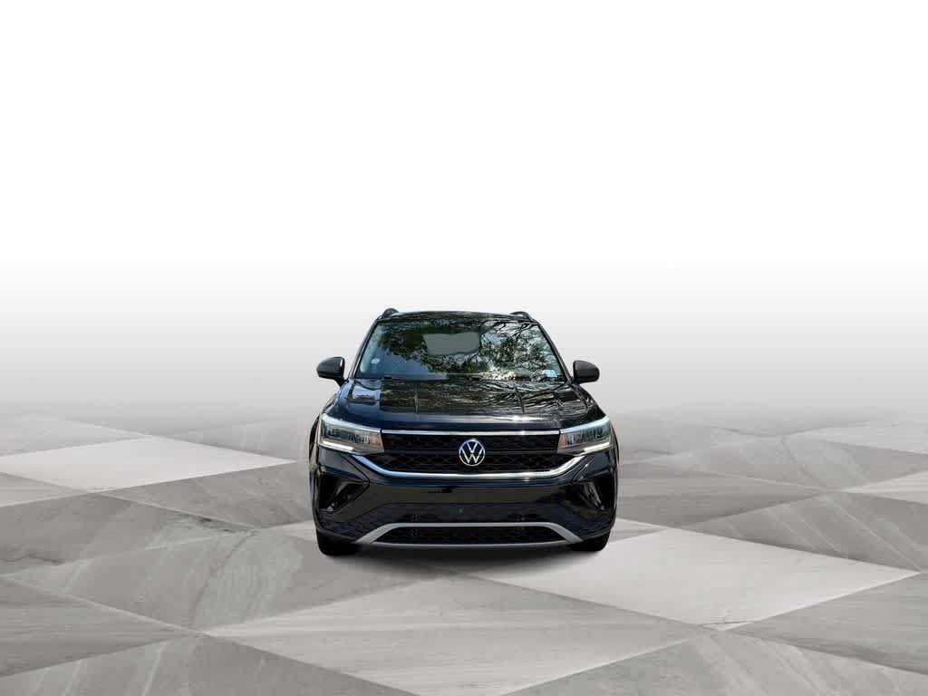 Certified 2024 Volkswagen Taos S FWD image 3