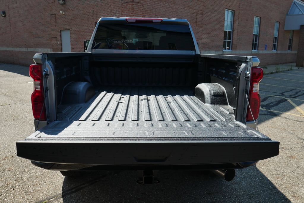 New 2026 Chevrolet Silverado 2500 Custom w/ Custom Value Package AWD/4WD image 7