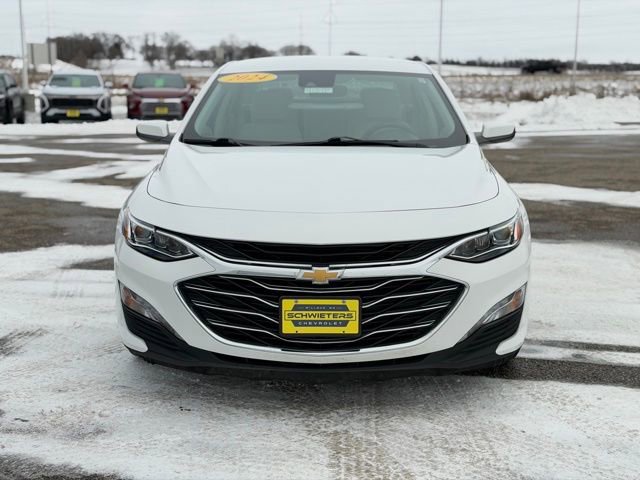 Used 2024 Chevrolet Malibu LT image 2